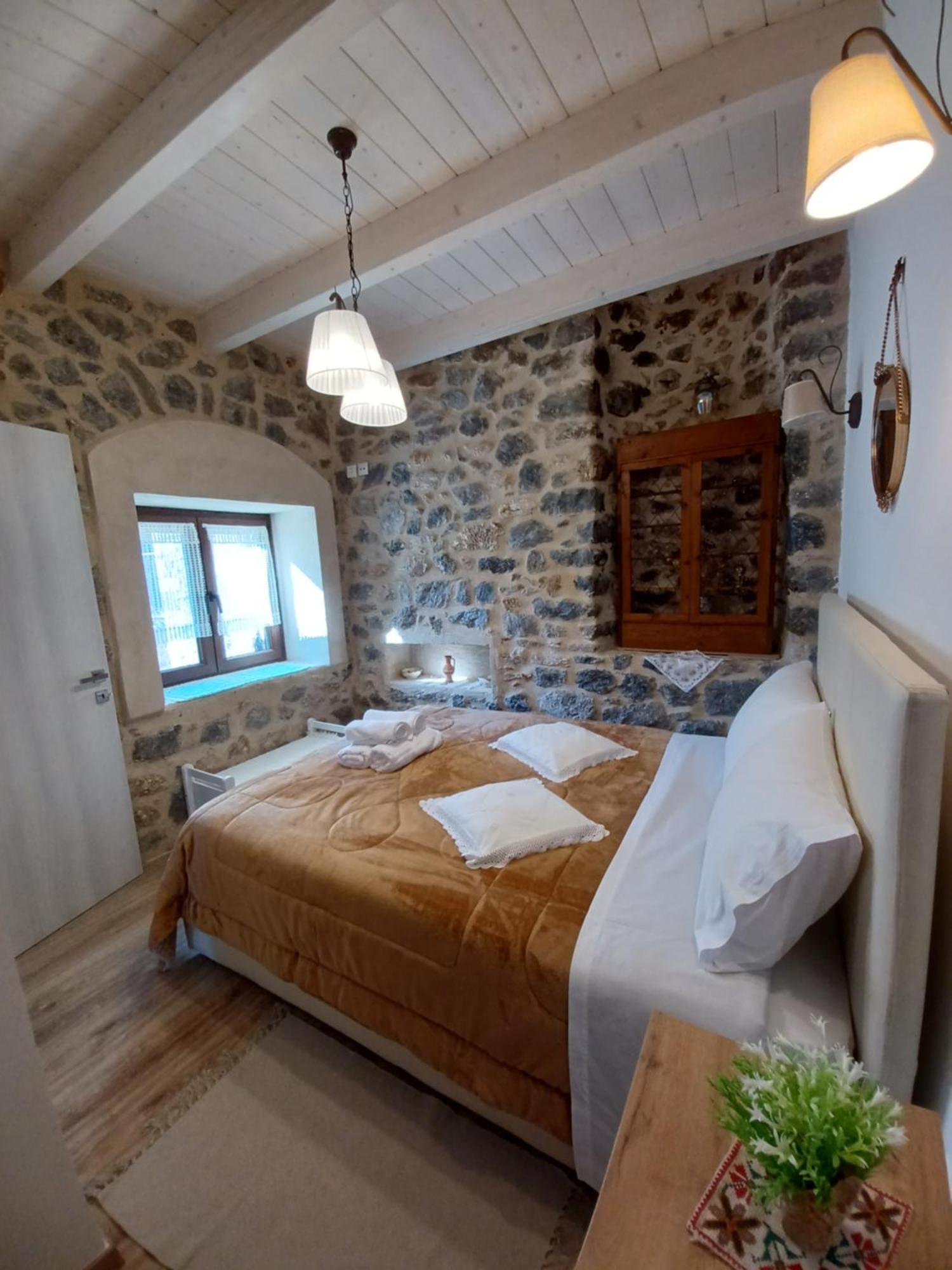 Rodanthe'S Guest House Stemnitsa Phòng bức ảnh